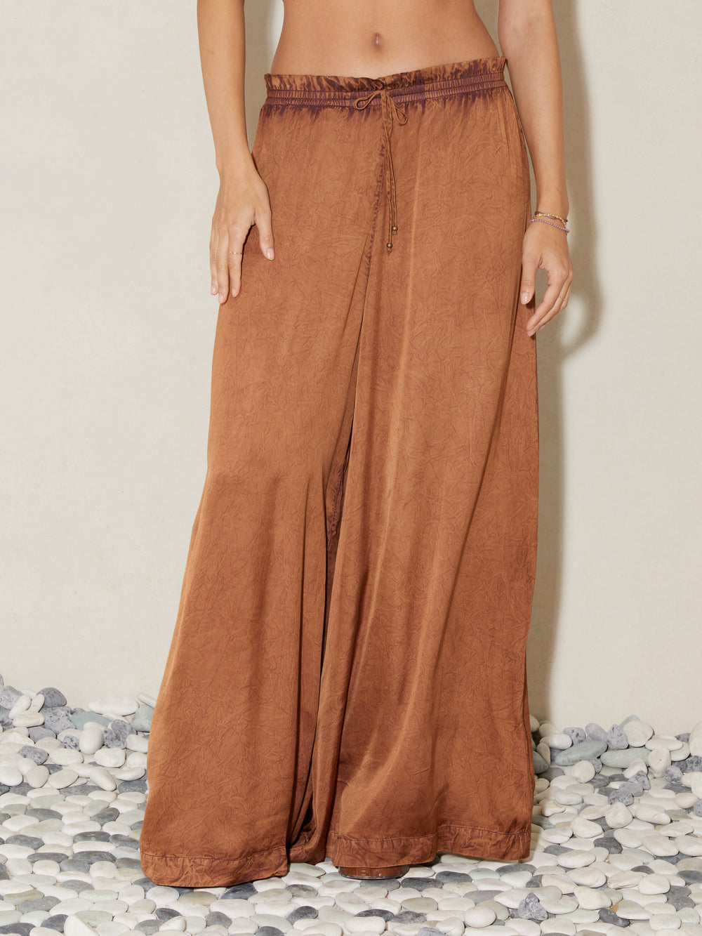 Lustre Wide Leg Hw Pant | Boteh