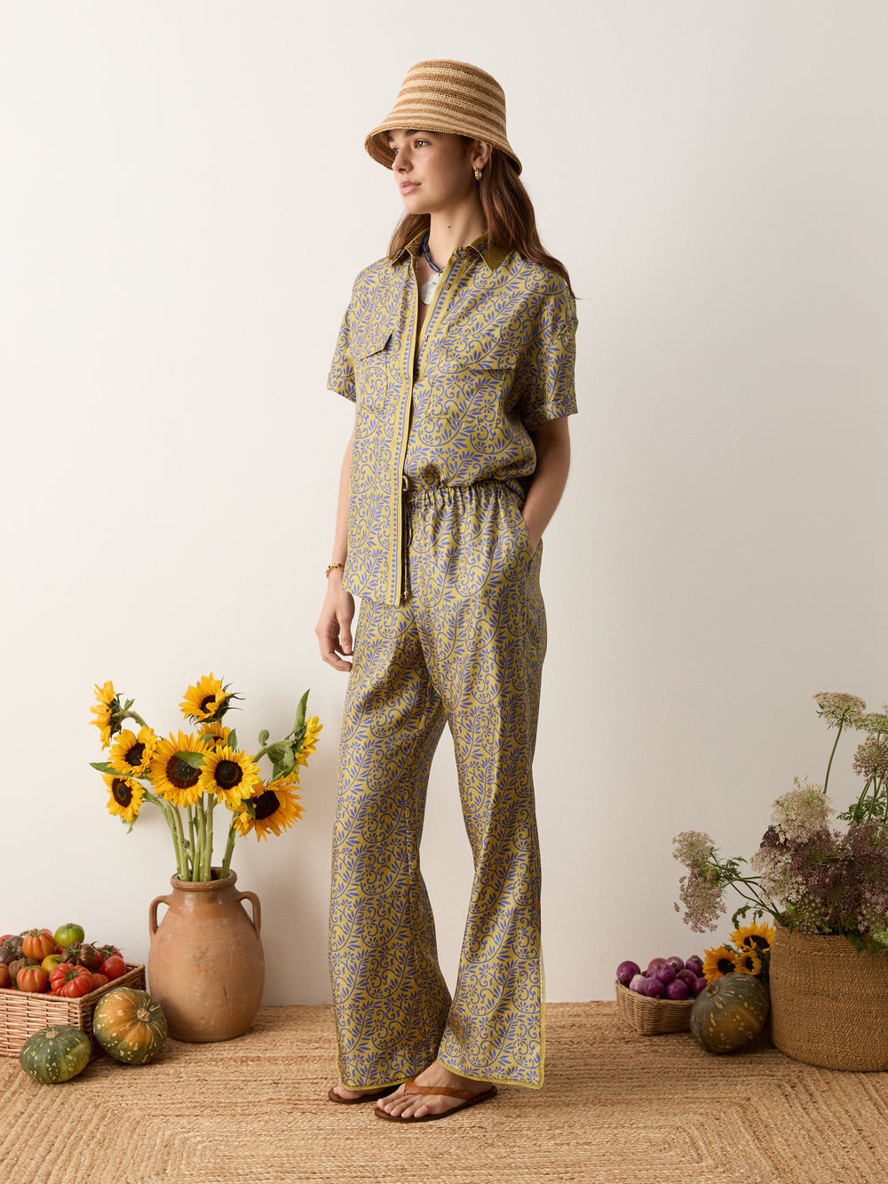 verve drawstring pant w split | Boteh