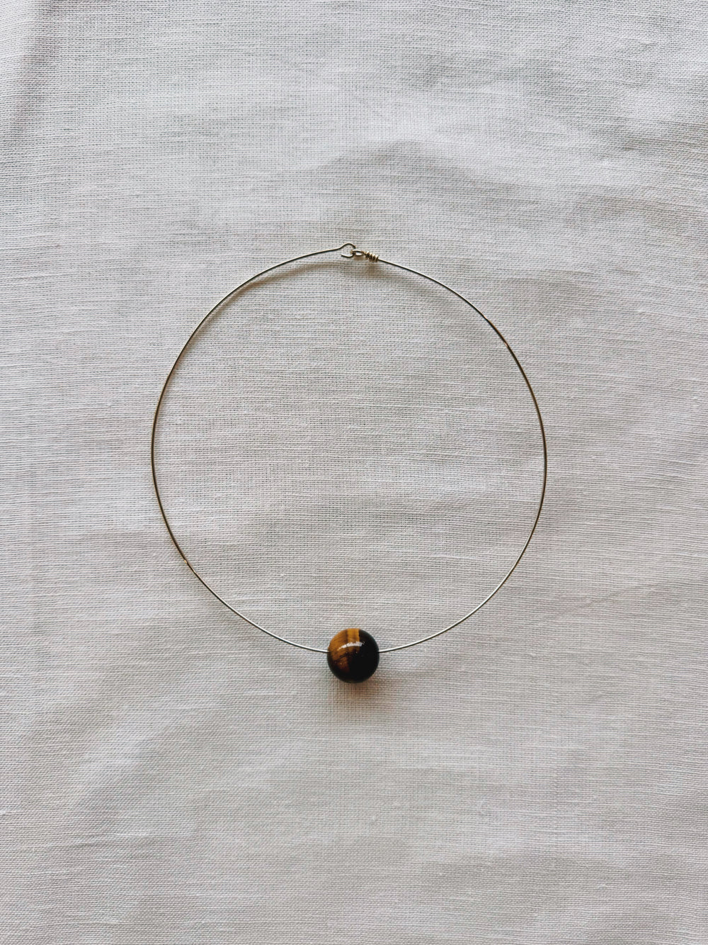 athena & co gem collar necklace silver tiger